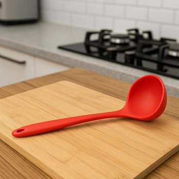 Utensílio Concha Silicone Vermelho 30cm